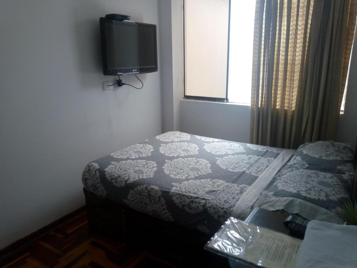 Peruvian Family Hostal Miraflores ลิมา ห้อง รูปภาพ