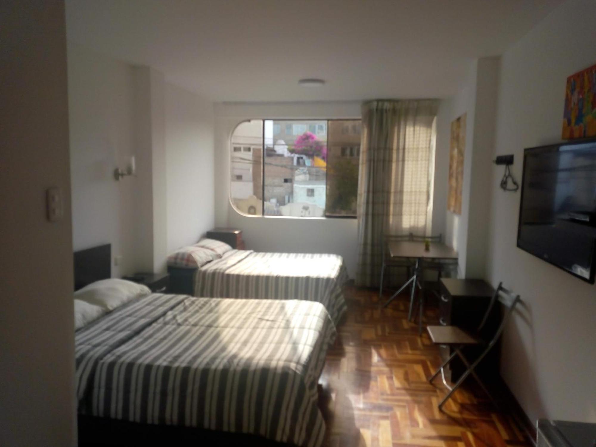 Peruvian Family Hostal Miraflores ลิมา ห้อง รูปภาพ