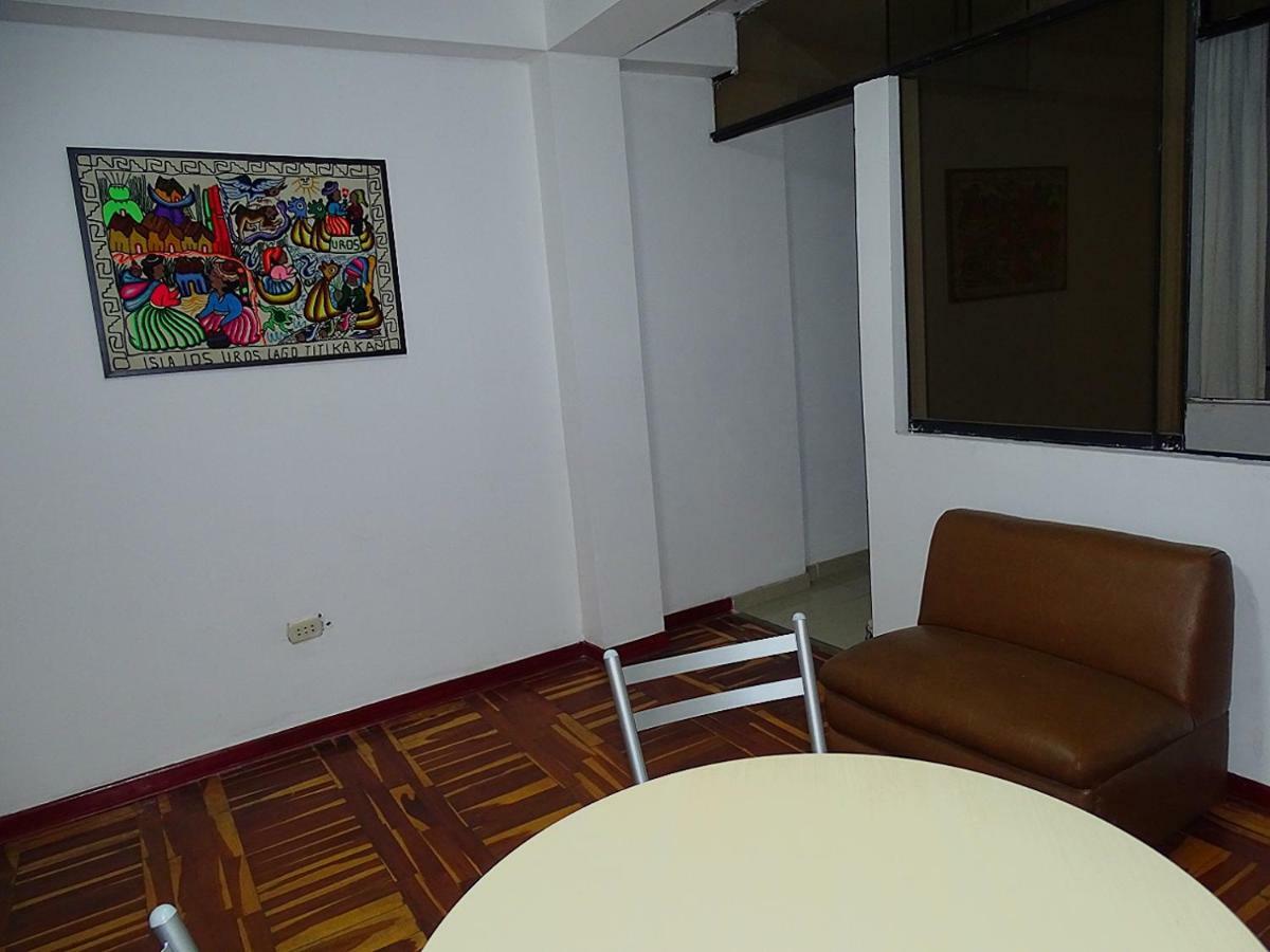 Peruvian Family Hostal Miraflores ลิมา ภายนอก รูปภาพ